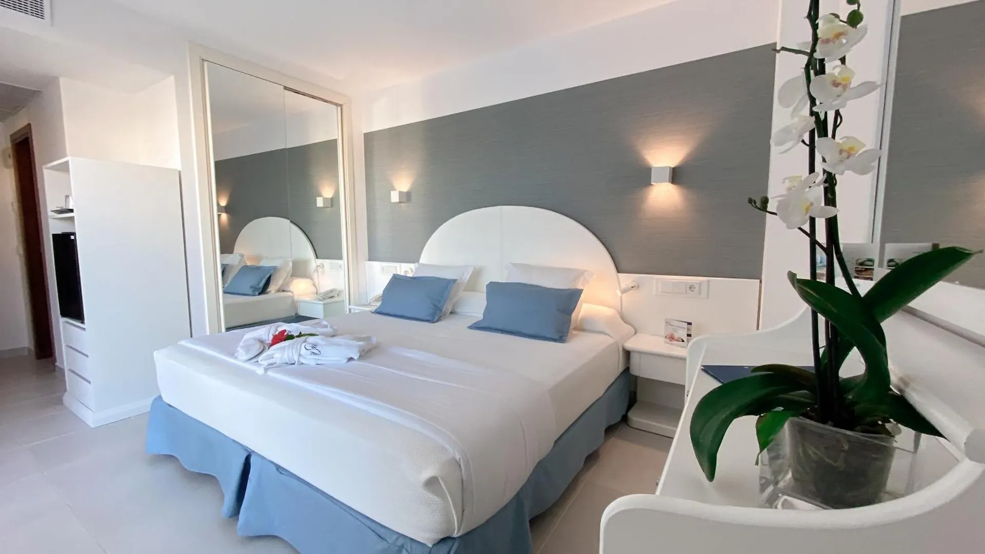 Reverence Life Hotel - Adults Only Santa Ponsa 4*,